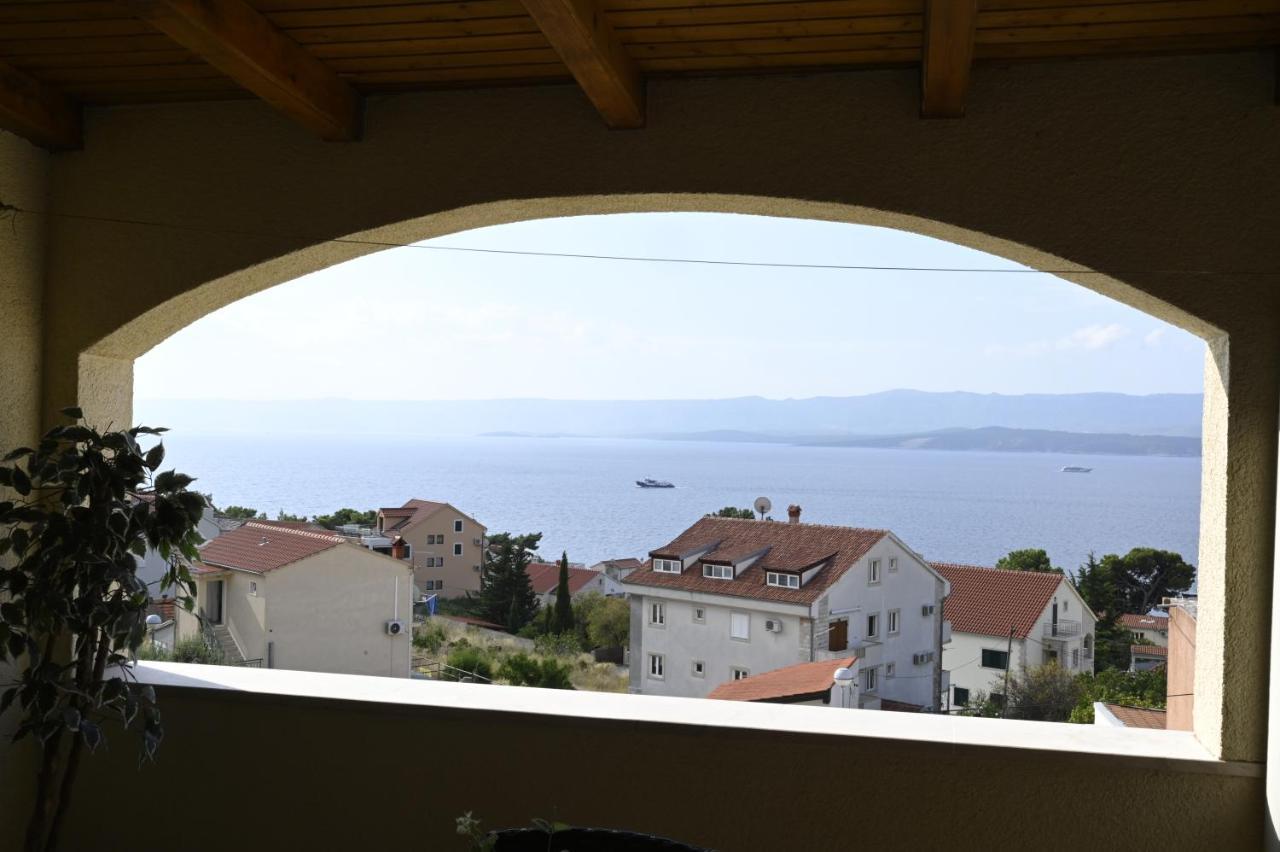 Apartments "Sea View" Miki & Ivana Bol Exterior foto